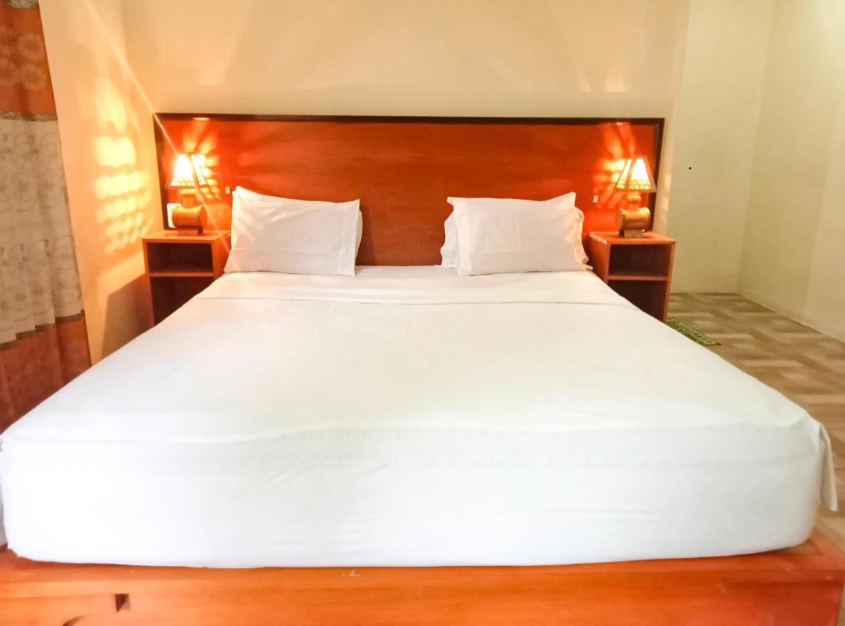 Tangkoko Ranger Homestay Bitung Esterno foto