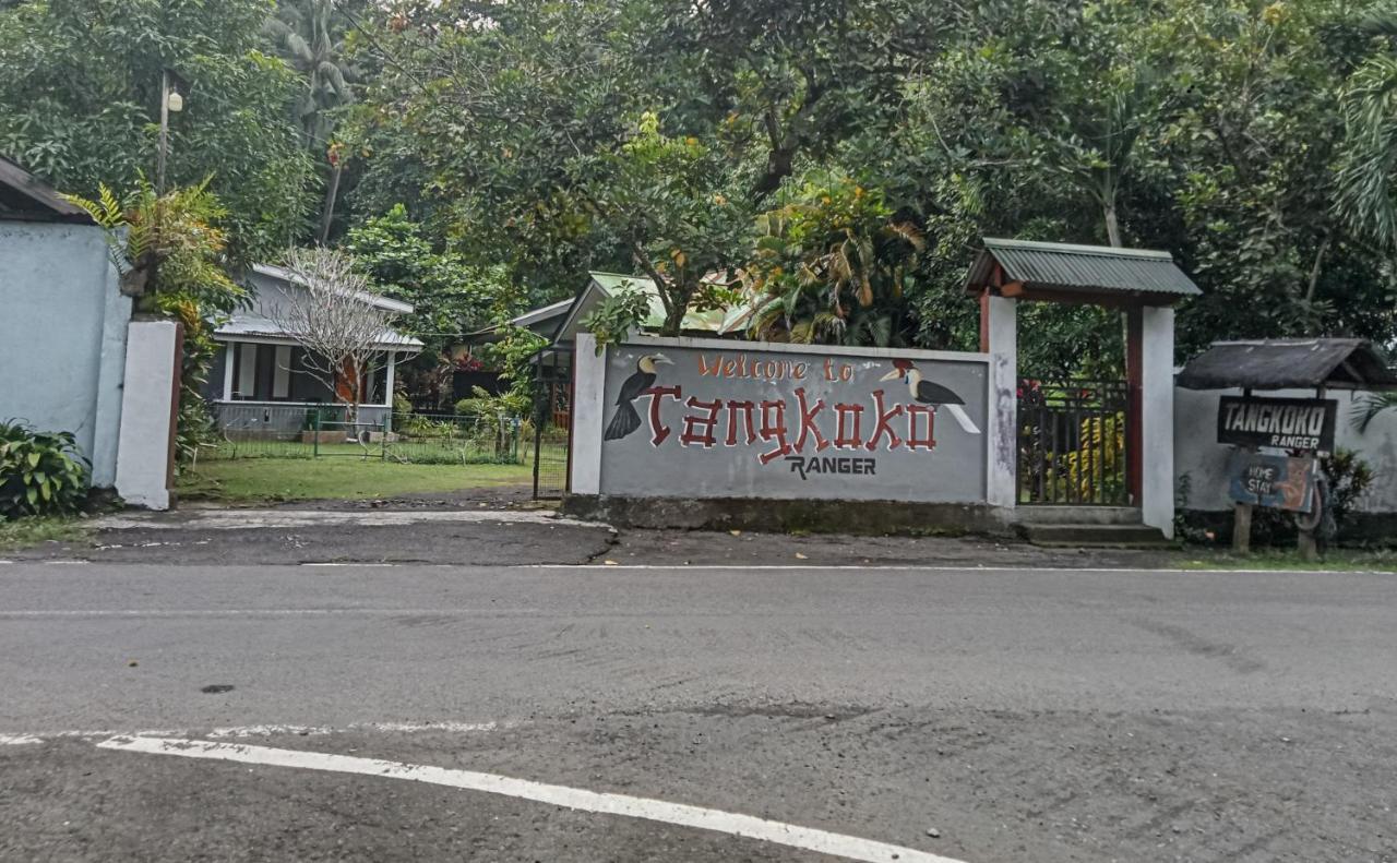 Tangkoko Ranger Homestay Bitung Esterno foto