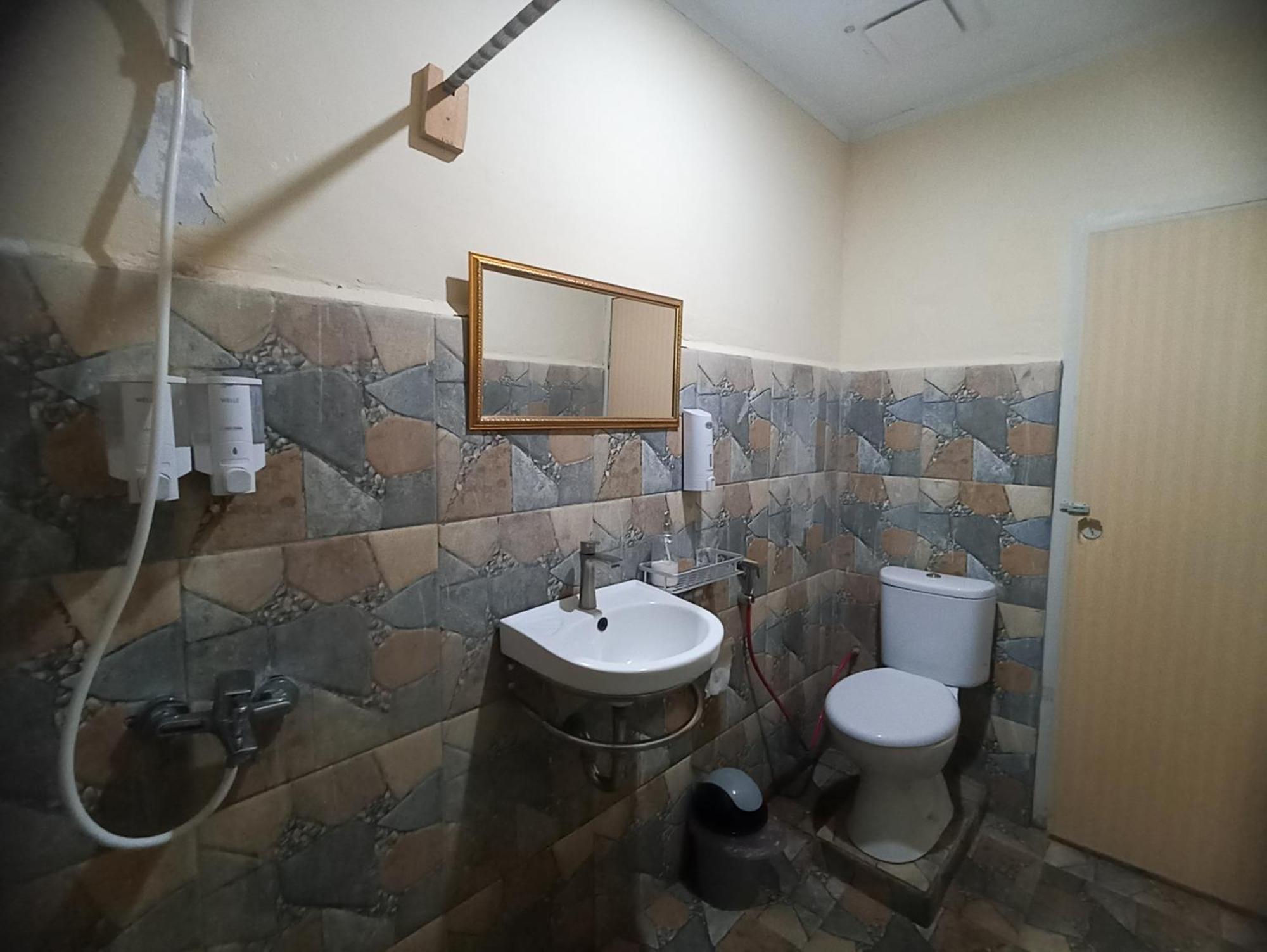 Tangkoko Ranger Homestay Bitung Esterno foto